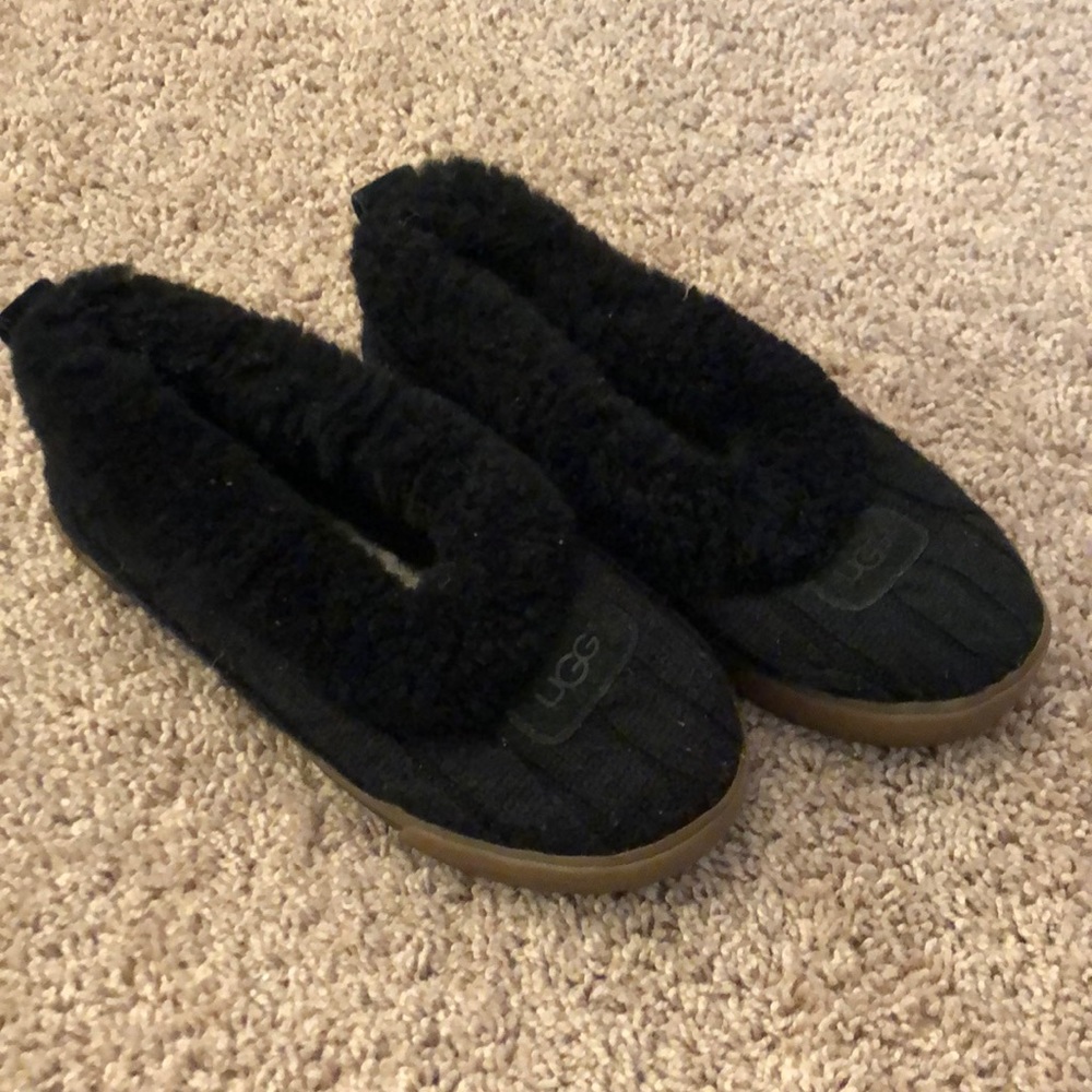 UGGS